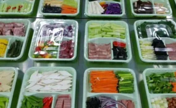 预制菜是怎么从食品加工流水线中生产的？
